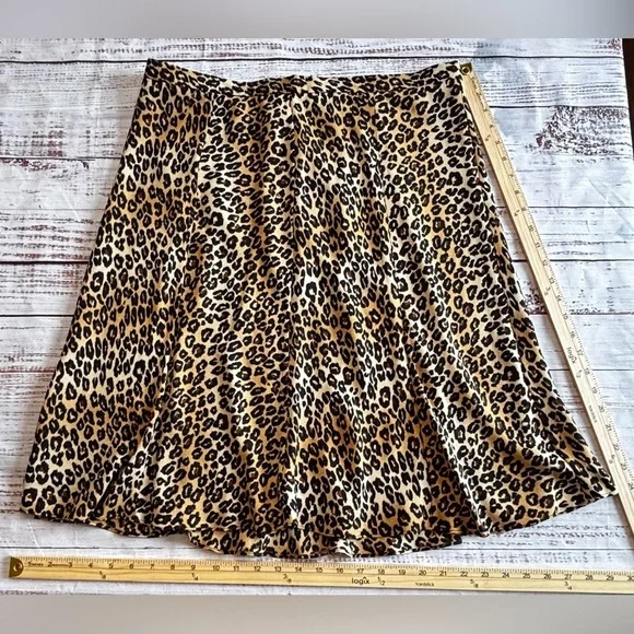MICHAEL Michael Kors Leopard Print Silk Skirt - Picture 2 of 8